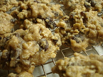 High Fiber Oatmeal Raisin Chocolate Chip Cooki...